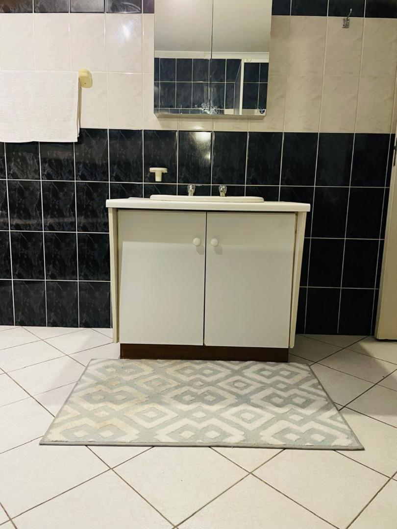 Coastwave Guest House Walvis Bay Ngoại thất bức ảnh