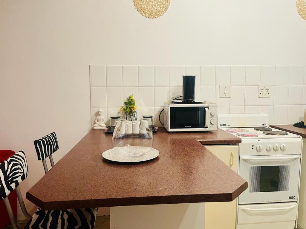 Coastwave Guest House Walvis Bay Ngoại thất bức ảnh